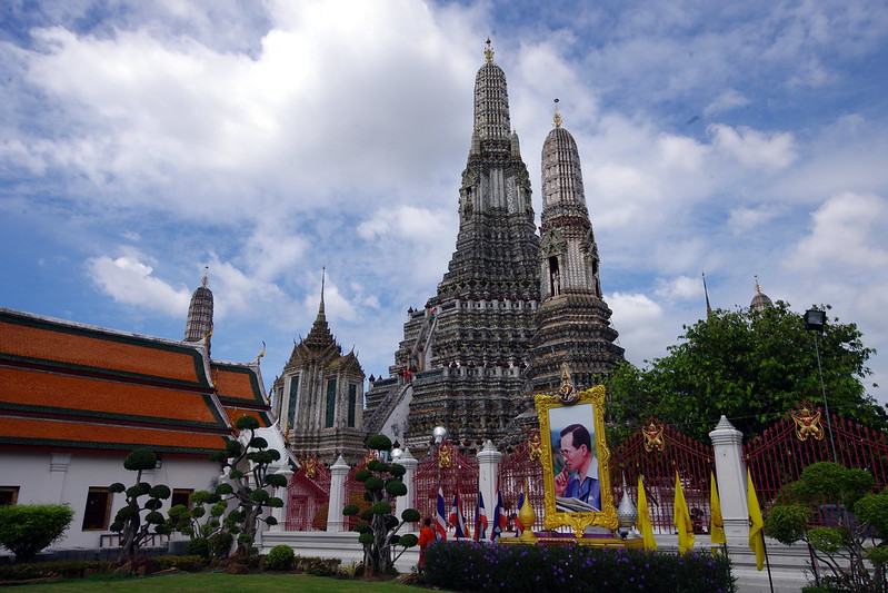 The Splendor of Wat Arun, the Temple of Dawn