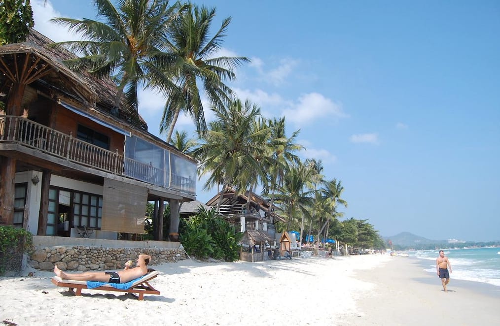 Discovering the Idyllic Charm of Koh Samui: A Journey from Bustling Bangkok